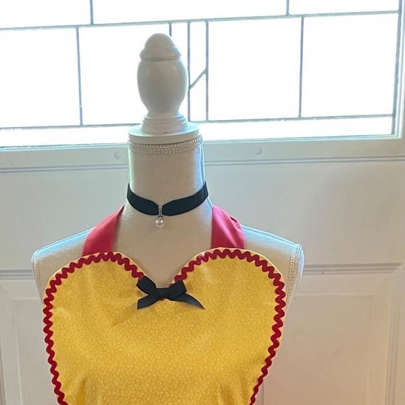 New Jessie Cowgirl Style Toy Story Costume Apron - Picture 3 of 4